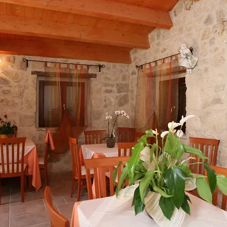 Antiche Dimore 3* Abbateggio
