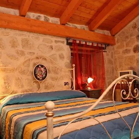Bed & Breakfast Antiche Dimore Abbateggio