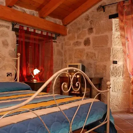 Antiche Dimore 3* Abbateggio