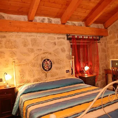 Bed & Breakfast Antiche Dimore Abbateggio