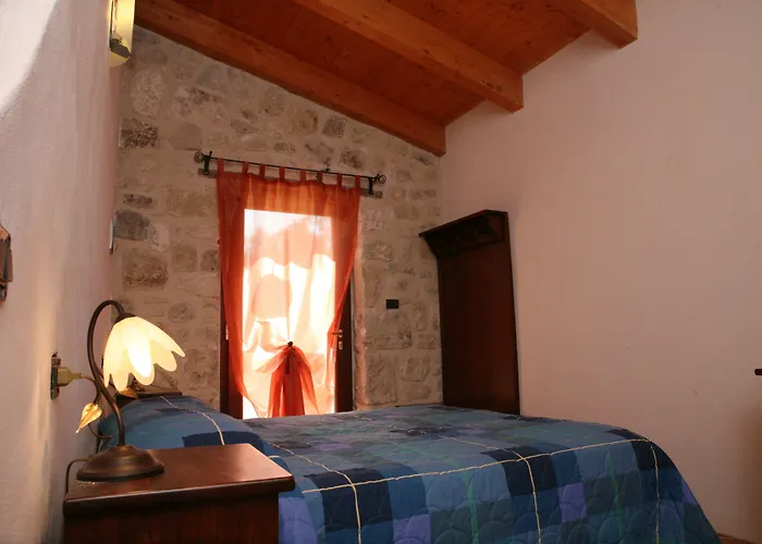 Antiche Dimore 3* Abbateggio