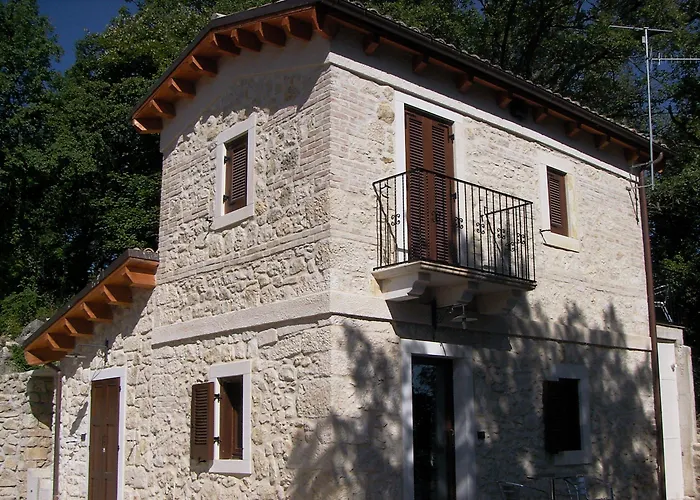 Antiche Dimore Bed & Breakfast Abbateggio